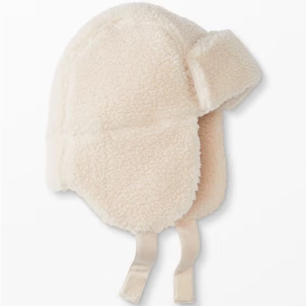 Baby Sherpa hat and gloves